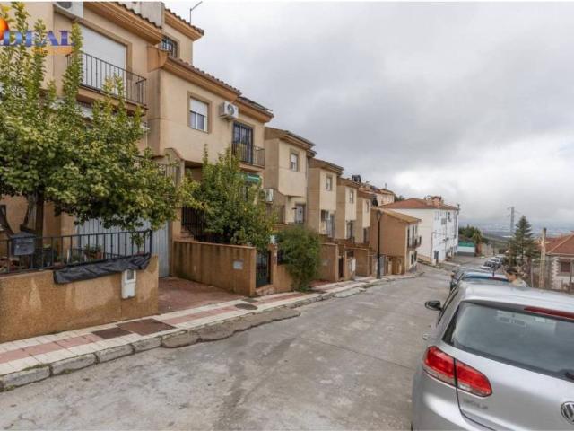 Casa en Venta en Güevéjar