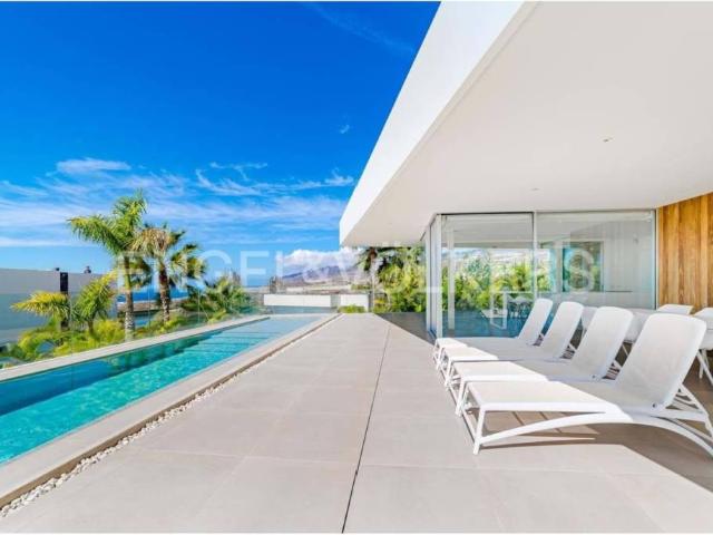 Casa en Venta en Guía de Isora