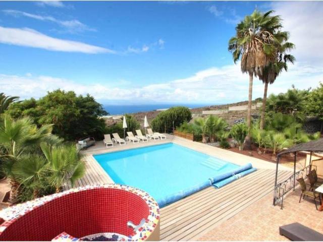 Casa en Venta en Guía de Isora