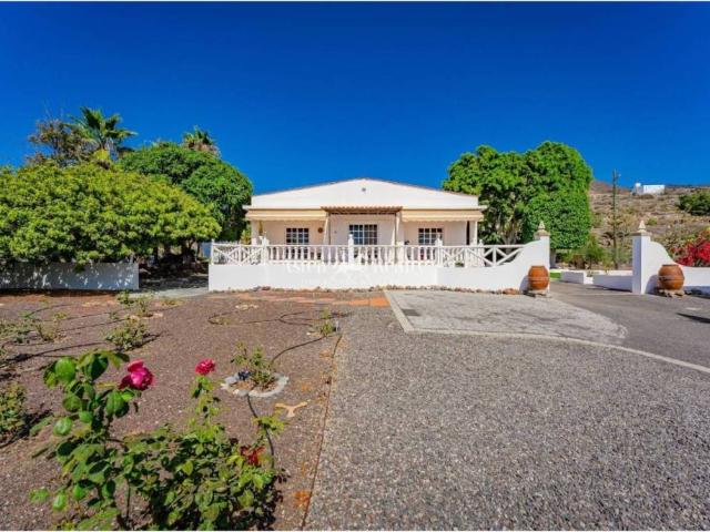 Casa en Venta en Guía de Isora