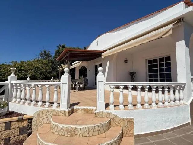 Casa en Venta en Guía de Isora