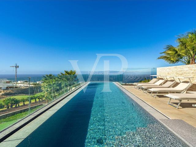 Casa en venta en Guía de Isora, Guía de Isora Interior. Arquitectura y Océano en Perfecta Armonía Villa de diseño en Abama. Casas Guía de.