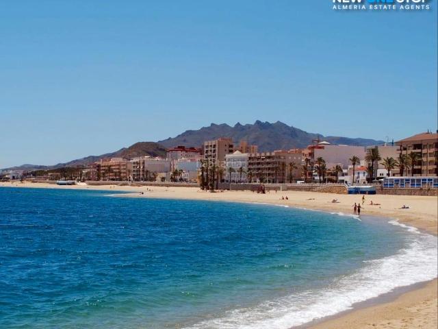 Casa en venta en Garrucha, Playa de Garrucha. Casa en venta en Garrucha. Casas.