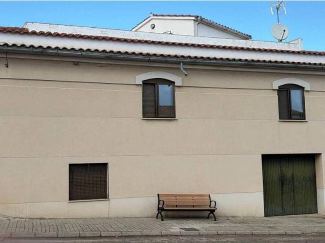 Casa en Venta en Garrovillas de Alconétar