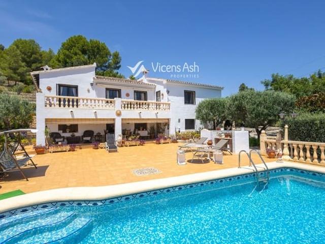 Casa en venta en Gata de Gorgos, Alicante Costa Blanca