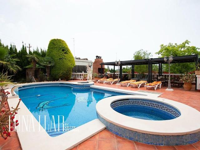 Casa en venta en Gavà, La Sentiu. Casa independiente en La Sentiu. Casas.