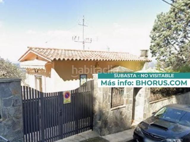 Casa en venta en Gelida. Casas.