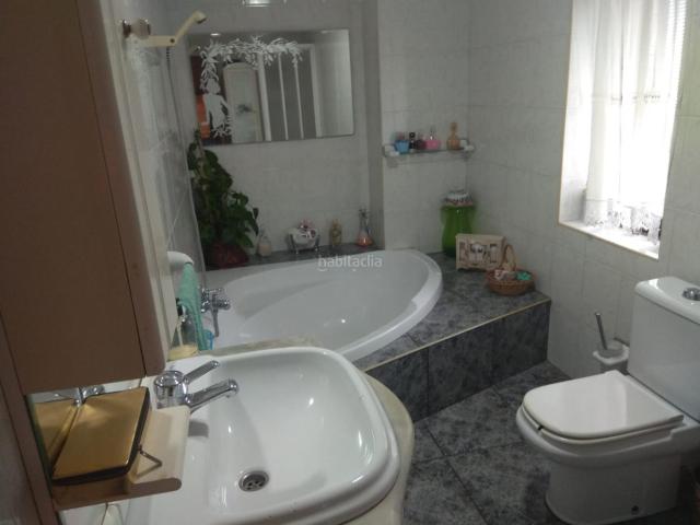 Casa en venta en Gijón, Cenero. VENTA DE CONJUNTO DE CASA, CUADRA, NAVES Y FINCAS. VERANES. Casas.