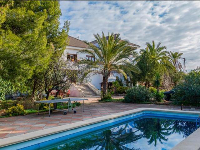 Casa en venta en Gilet. Casas.