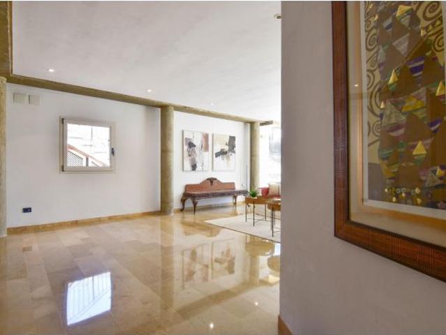 CASA EN VENTA EN GILET