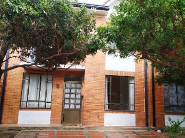 Casa en Venta en Girardot, Cundinamarca por $330000