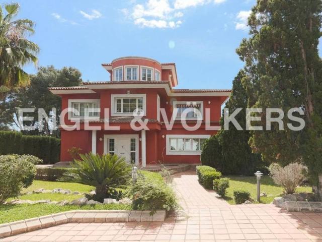 Casa en Venta en Godella