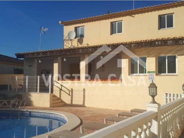 Casa en Venta en Godelleta