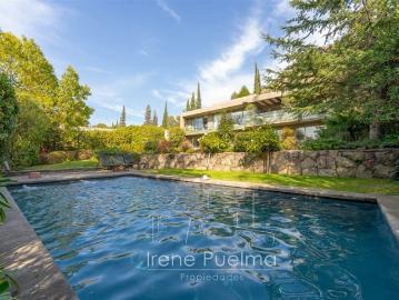 Casa en Venta en GOLF DE MANQUEHUE LAS ERMITAS