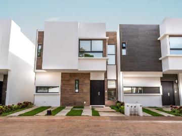 Casa en venta en Gran Santa Fe 2, Benito Juárez, Quintana Roo