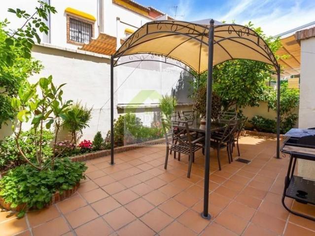Casa en venta en Granada, Castaño Mirasierra. GranadaCasa. Casas.