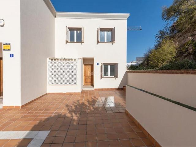 Casa en venta en Granada, San Ildefonso. Casas.