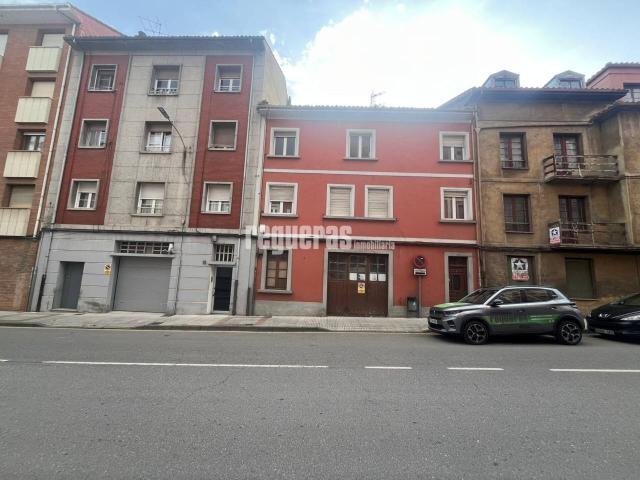 Casa en venta en Grado, amplia y con potencial