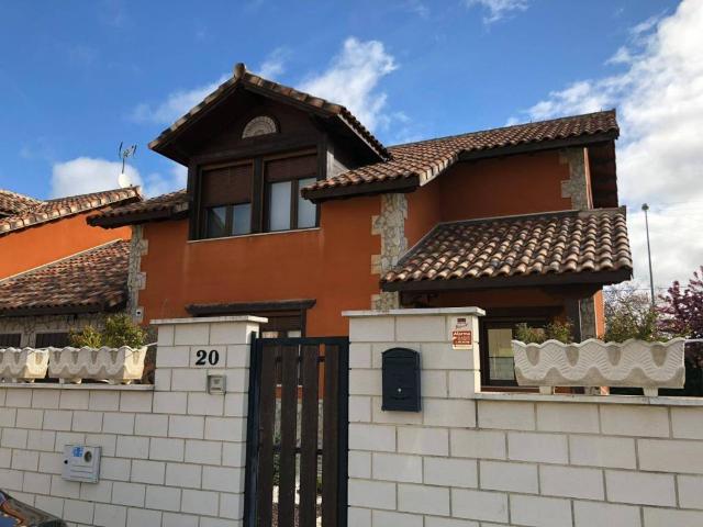 Casa en Venta en Grijota