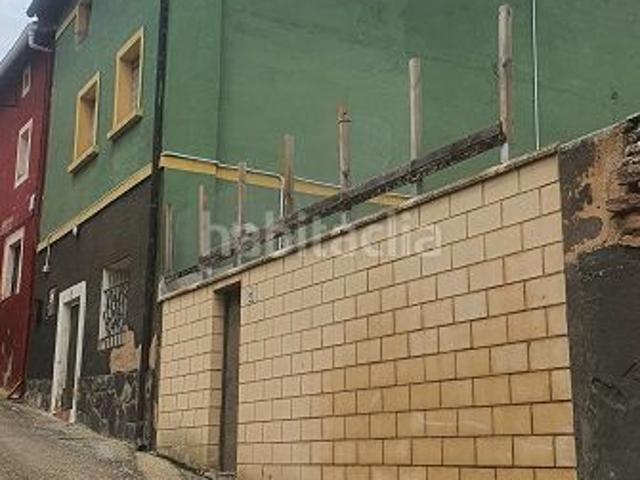 Casa en venta en Grisaleña. Casa con jardin en La Bureba Burgos. Casas.