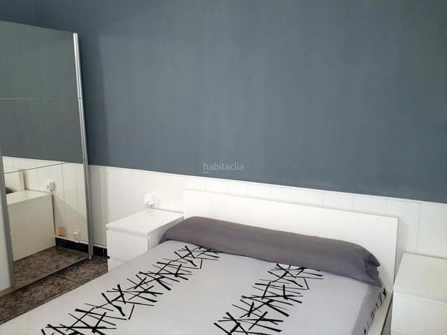 Casa en venta en Grisén. EDIFICIO COMPUESTO POR TRES PISOS INDEPENDIENTES EN GRISÉN Un piso para entrar a vivir y los otros dos con sendos alquileres en. Casas.