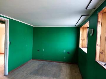 Casa en Venta en Huechuraba 6 dormitorios 1 baño