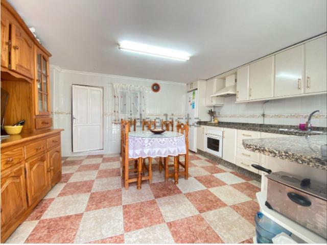 Casa en venta en Huelva, Reina Victoria Matadero. MAGNIFICA VIVIENDA EN EL BARRIO OBRERO. Casas.