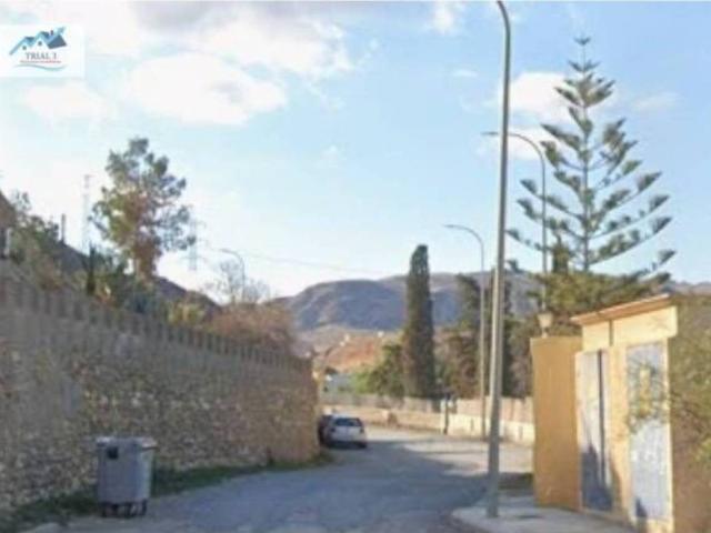 Casa en Venta en Huércal de Almería