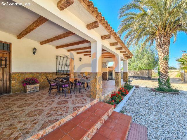 Casa en Venta en Huercal Overa, Almería