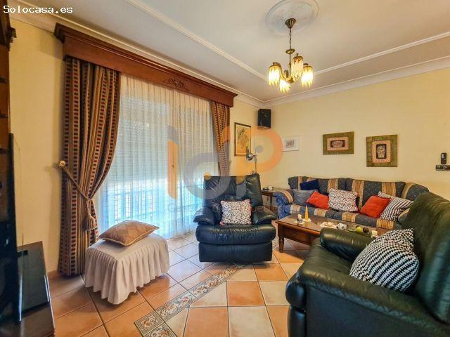 Casa en Venta en Huercal Overa, Almería