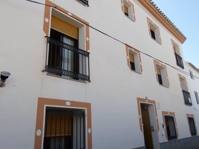 Casa en venta en Huéscar, Granada