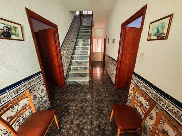 Casa en venta en Huétor Tájar. CASA EN HUÉTOR TAJAR CON PATIO. Casas Huétor.