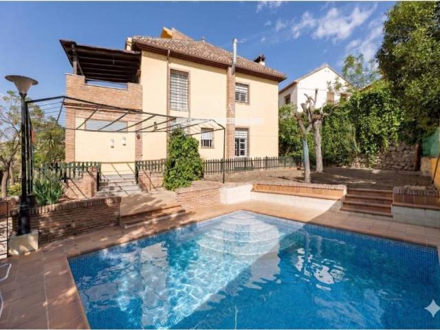 Casa en Venta en Huétor de Santillán