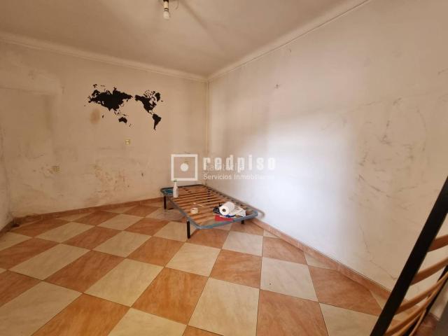 Casa en venta en Humilladero. HUMILLADERO LA INVERSIÓN QUE CRECE SOLA. AMPLIA CASA CON JARDÍN Y FUTURO ASEGURADO. Casas.