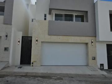 Casa en venta en Hacienda Agua Caliente, Tijuana, Baja California