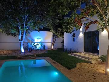 Casa en Venta en Hacienda Sodzil Norte