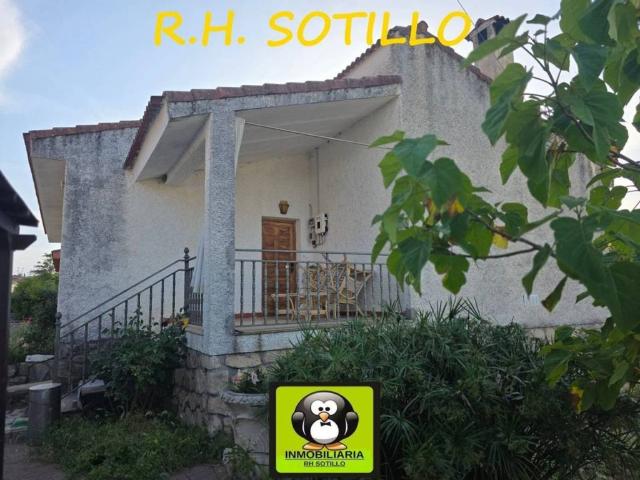 Casa en Venta en Higuera de Las Dueñas