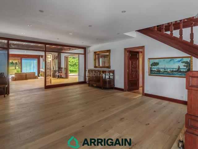 Casa en venta en Hondarribia. Villa individual en venta en el Golf de Jaizkibel. Casas.