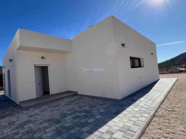 Casa en venta en Hondón de las Nieves. Casas Hondón de las.