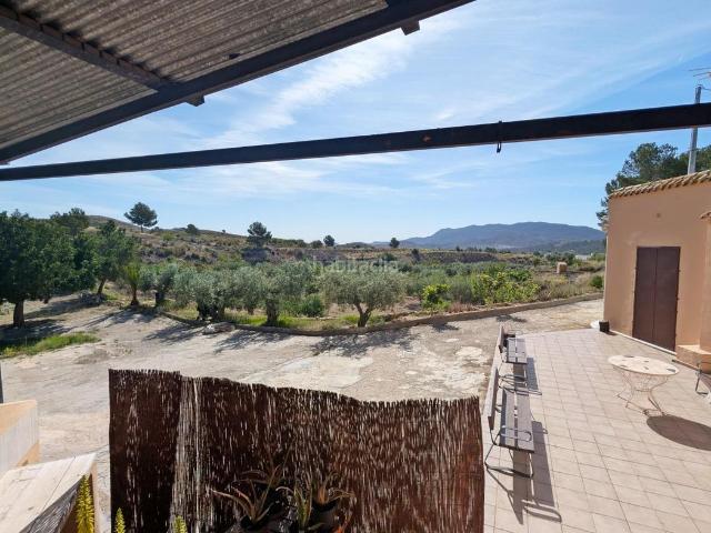 Casa en venta en Hondón de las Nieves. EXCLUSIVA FINCA CON DOS CASAS CUEVA EN HONDÓN DE LAS NIEVES!. Casas Hondón de las.