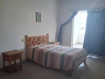 CASA EN VENTA EN IXTAPAN DE LA SAL