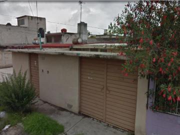 Casa en venta en Izcalli Jardines, Ecatepec de Morelos, México