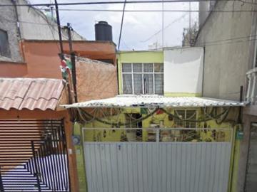 Casa en Venta en Izcalli Piramide, Tlalnepantla de Baz, México