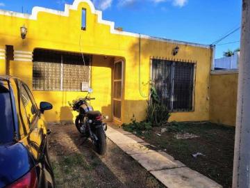 CASA EN VENTA EN IZAMAL YUCATÁN PUEBLO MÁGICO CERCA TREN MAYA