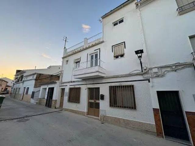 Casa en Venta en Iznájar