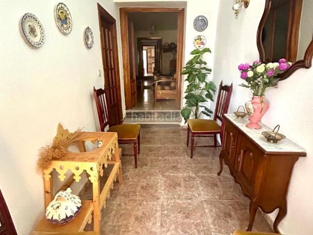Casa en venta en Ibros. Casa Chalet adosado en venta en Ibros. Casas.