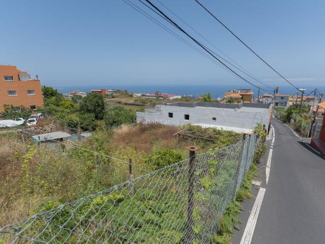 Casa en venta en Icod de los Vinos, Buen Paso La Mancha. BONITA FINCA URBANA CON CASA ANTIGUA A REFORMAR EN CAMINO BENCOMIA, 3 ICOD DE LOS VINOS. Casas Icod de los.
