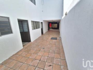 Casa en venta en Ignacio Romero Vargas a 8 min de Walmart Reforma
