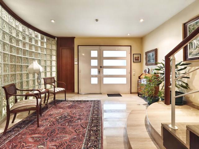 Casa en venta en Igualada, Poble Sec. Casas.
