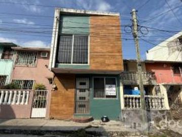 Casa en Venta en Infonavit Buena Vista